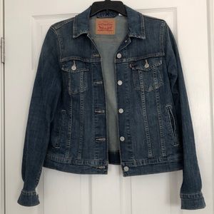 Levi’s demin jacket